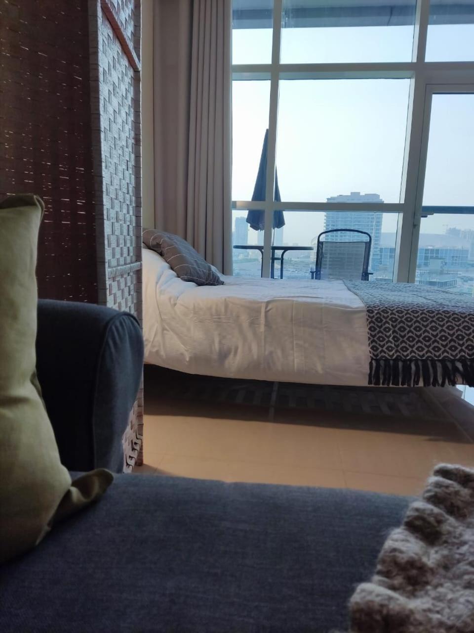 Studio In The Heart Of Sports City -Great View & Amenities! 迪拜 外观 照片